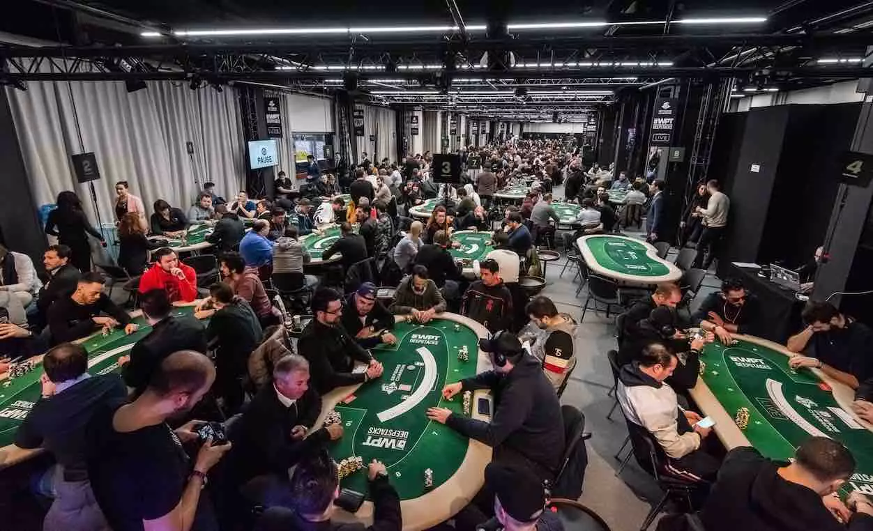 Salle Haut Poker Club